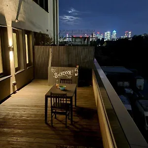 Executive E15 & Exclusive Terrace Views Of Apartment